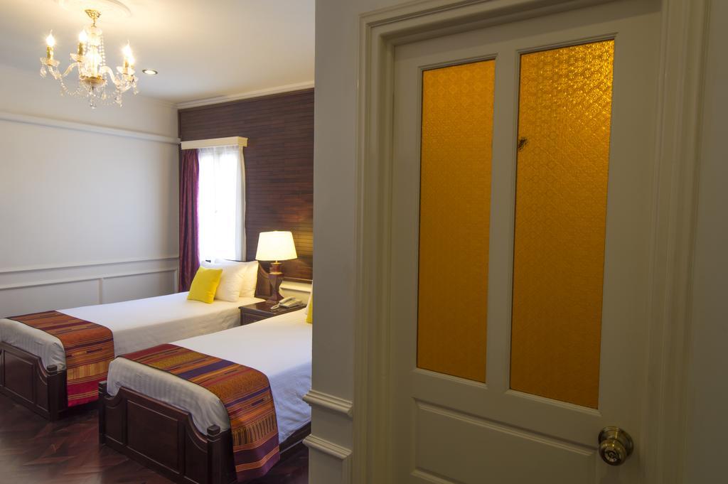 Le Bouton D'Or Boutique Hotel Тхакхэк Номер фото
